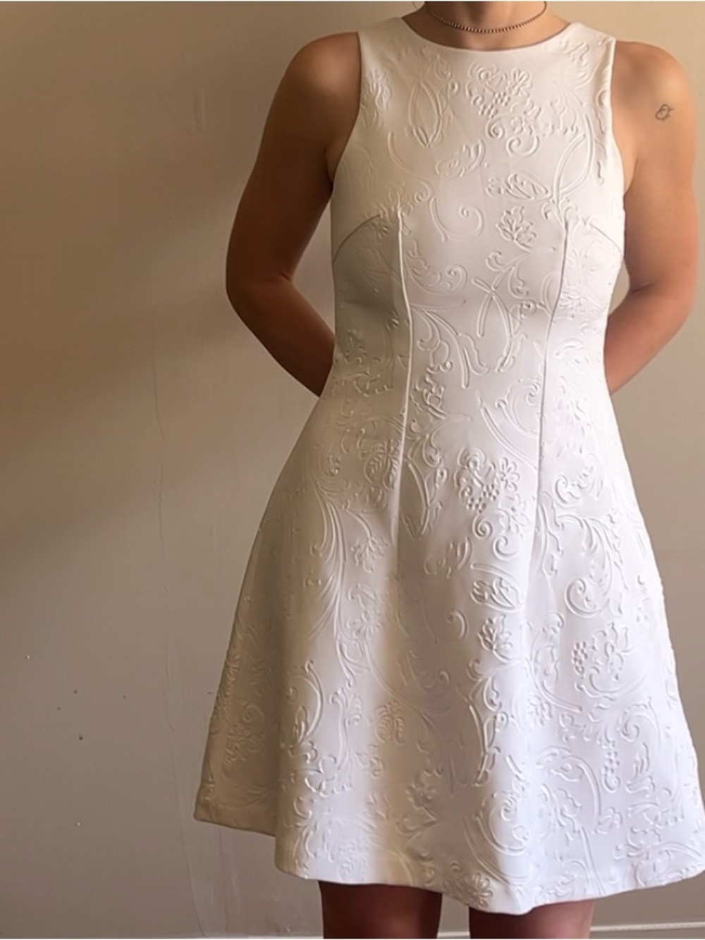 Club Monaco White Embossed Floral Dress